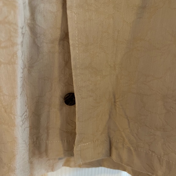 Disney Tan Shirt with Mickey Mouse. Size M. - Picture 5 of 8